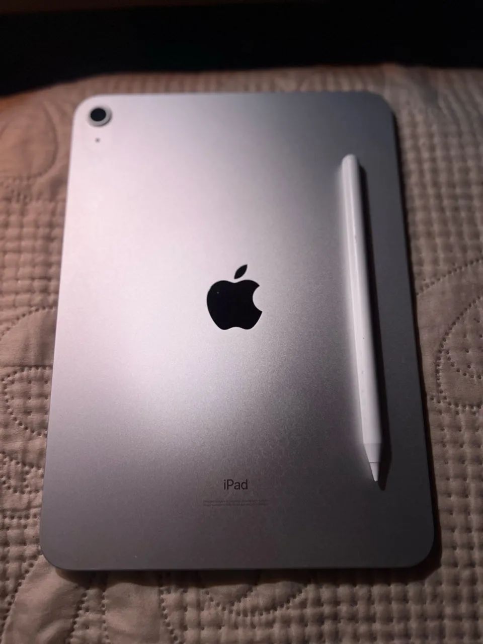 ipad 10th geração 64gb + caneta