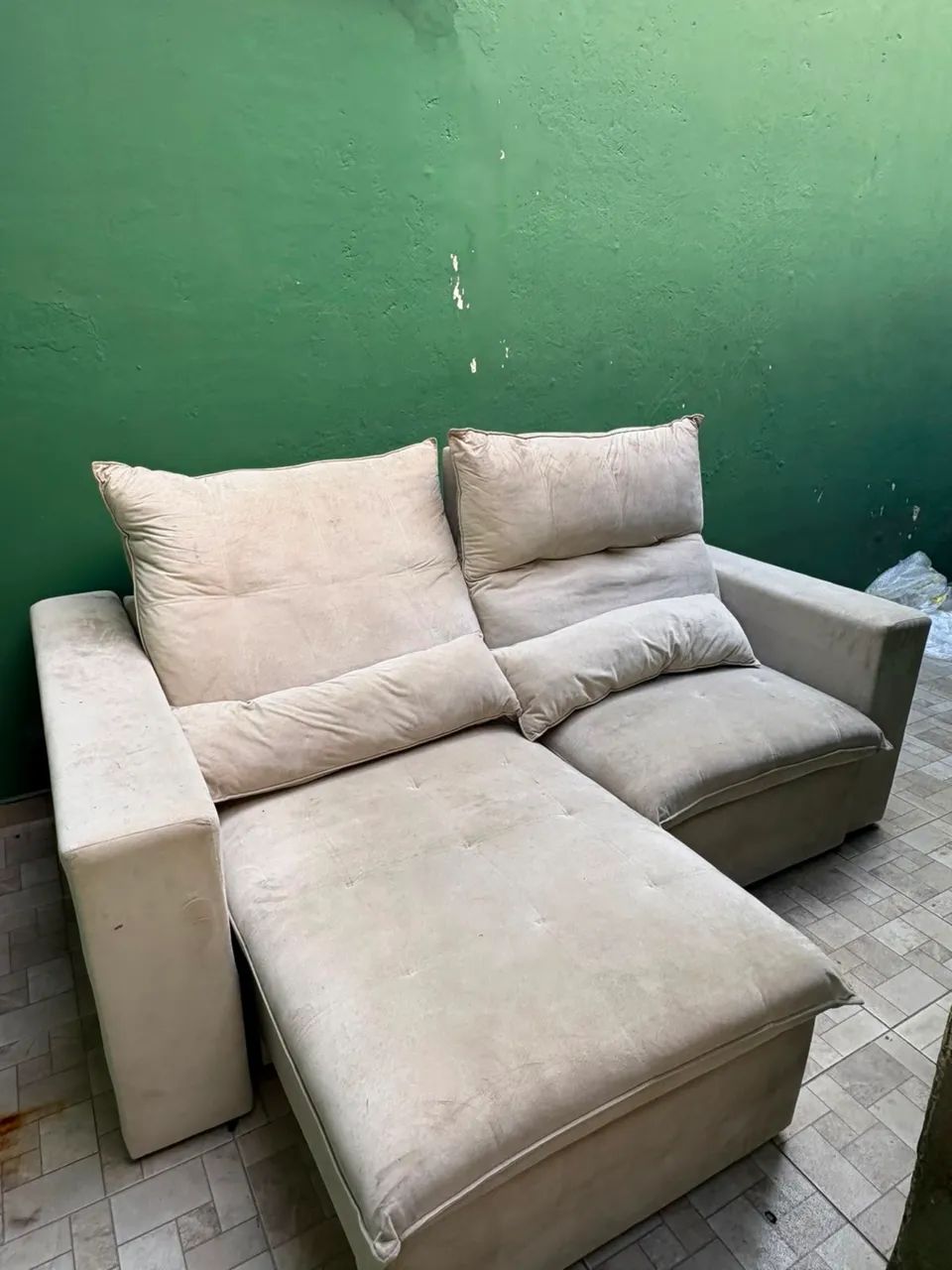Sofá Retrátil Seminovo - Confortável e Espaçoso - Foto 2