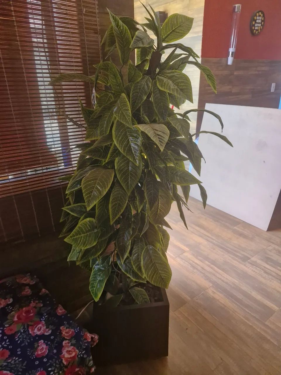 Planta artificial  - Foto 3