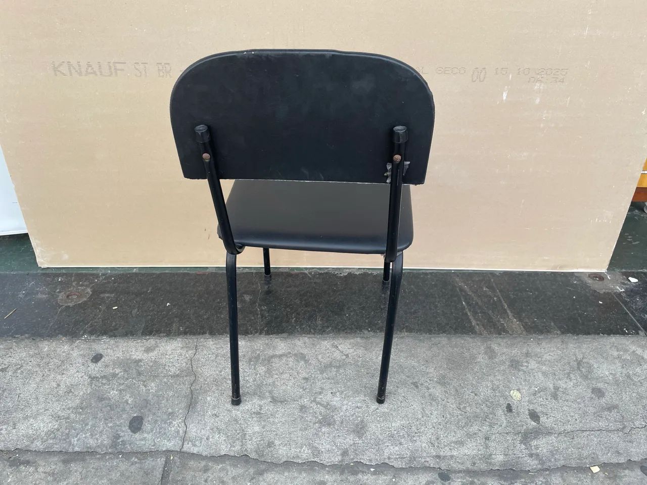 Cadeira de Escritório Preta - Foto 4