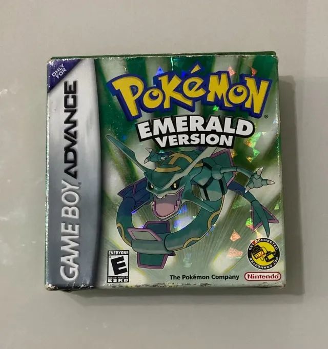 Pokémon Emerald Version - Game Boy Advance