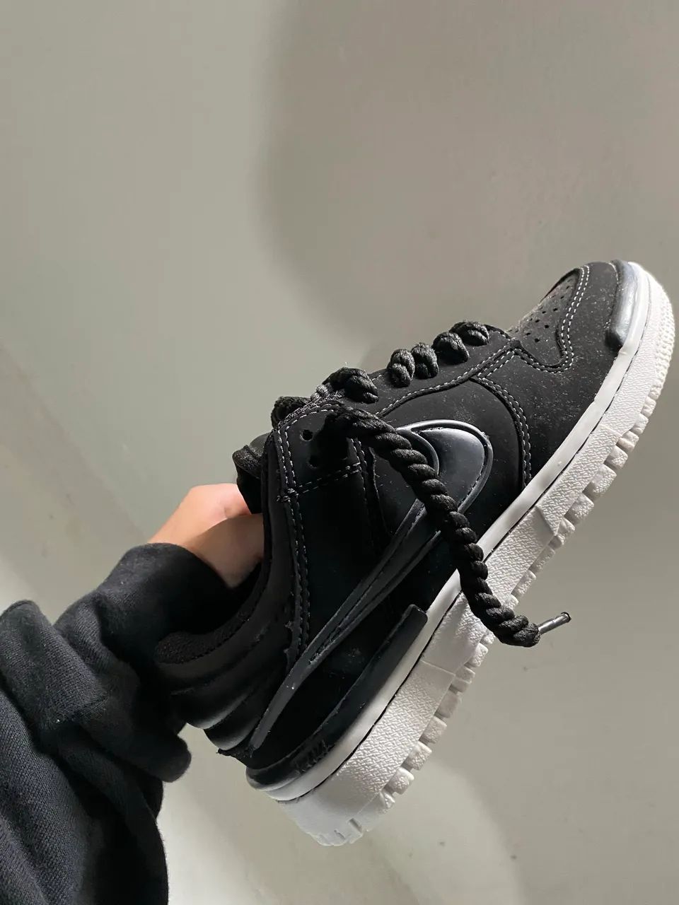 Tênis Nike dunk Low Preto/Branco ? Nunca Usado - Foto 2
