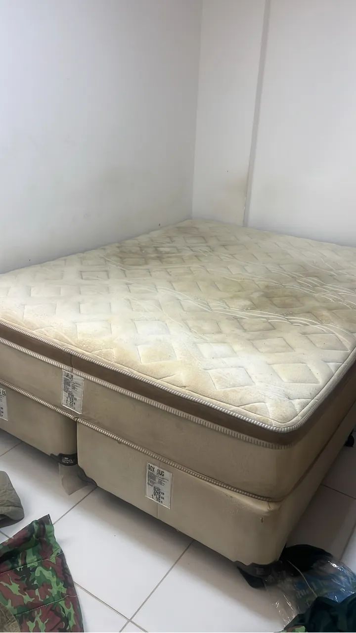 Cama box ( Queen Size ) usada 