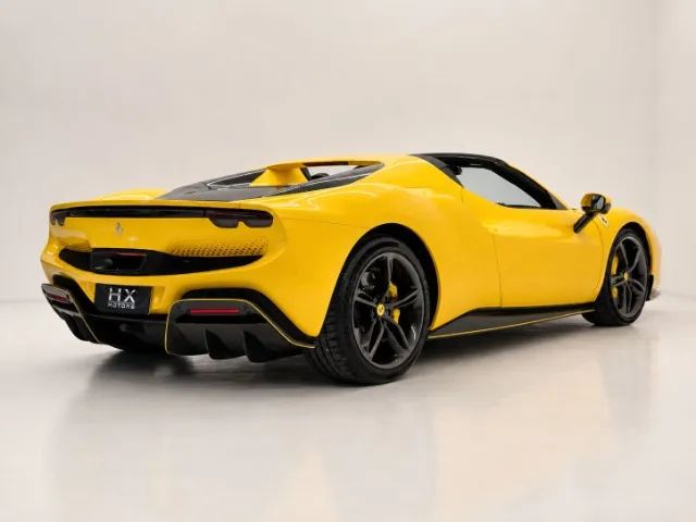 Ferrari 296 GTS (Híbrido), foto 4 de 19