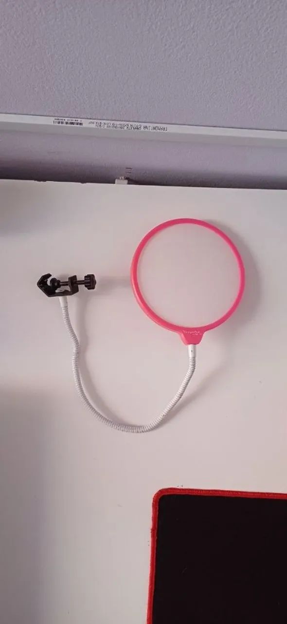 Microfone Razer Seiren X (acompanha braço articulado e pop filter) - Foto 3