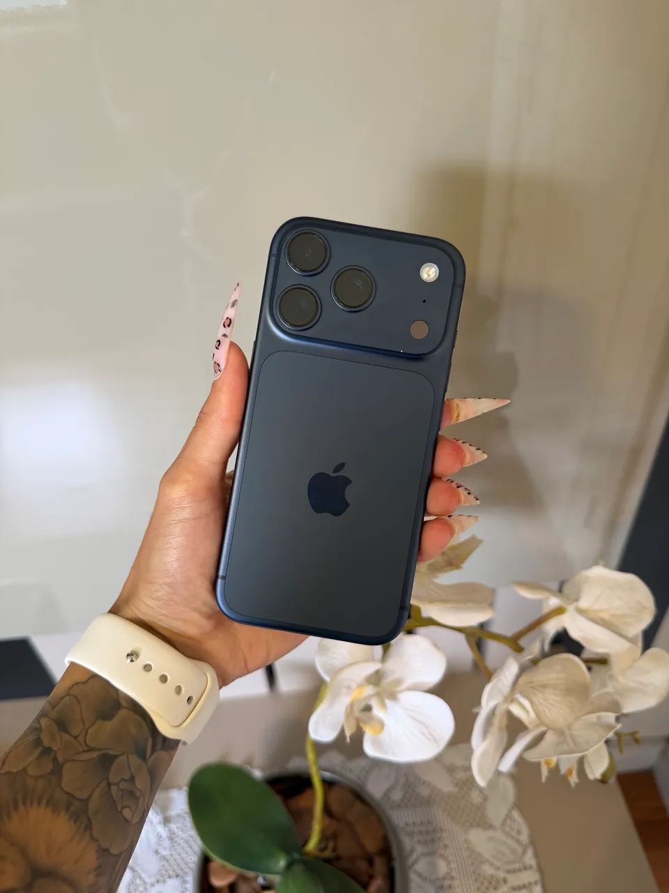 iPhone 17 Pro Titânio Azul Garantia Apple - Foto 3