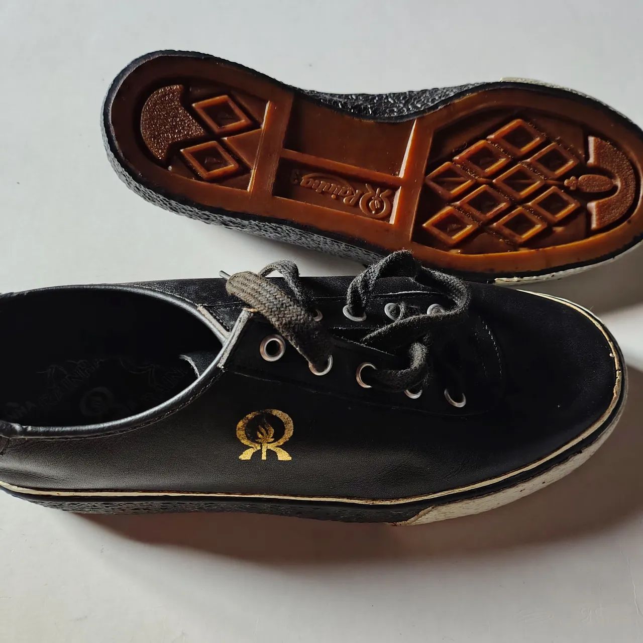 Tenis rainha dos anos 80 de couro sem uso Tam  39 - Foto 3
