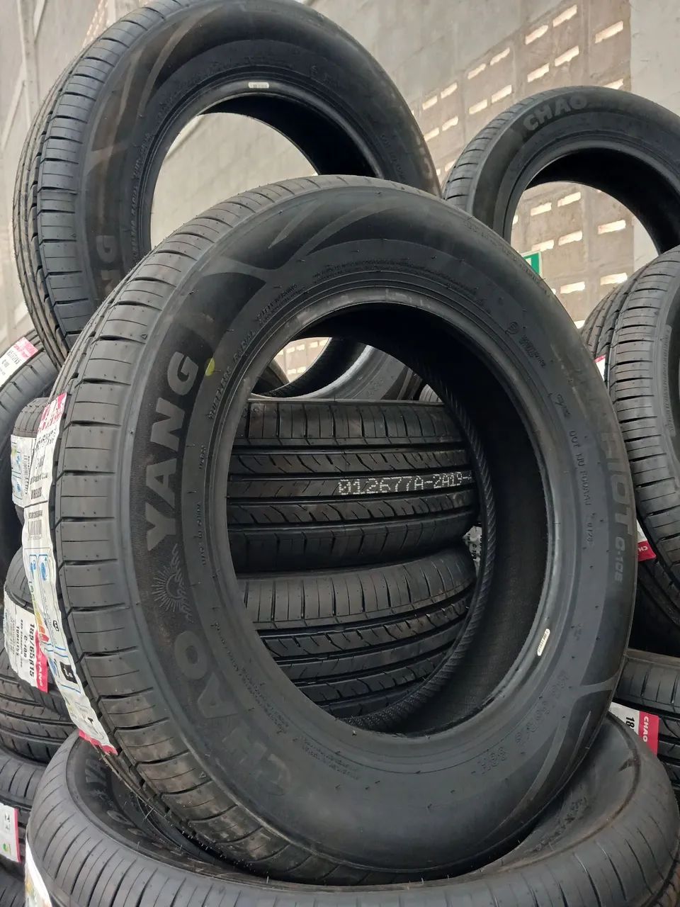 PNEU 185/65R15 CHAOYANG  - Foto 2