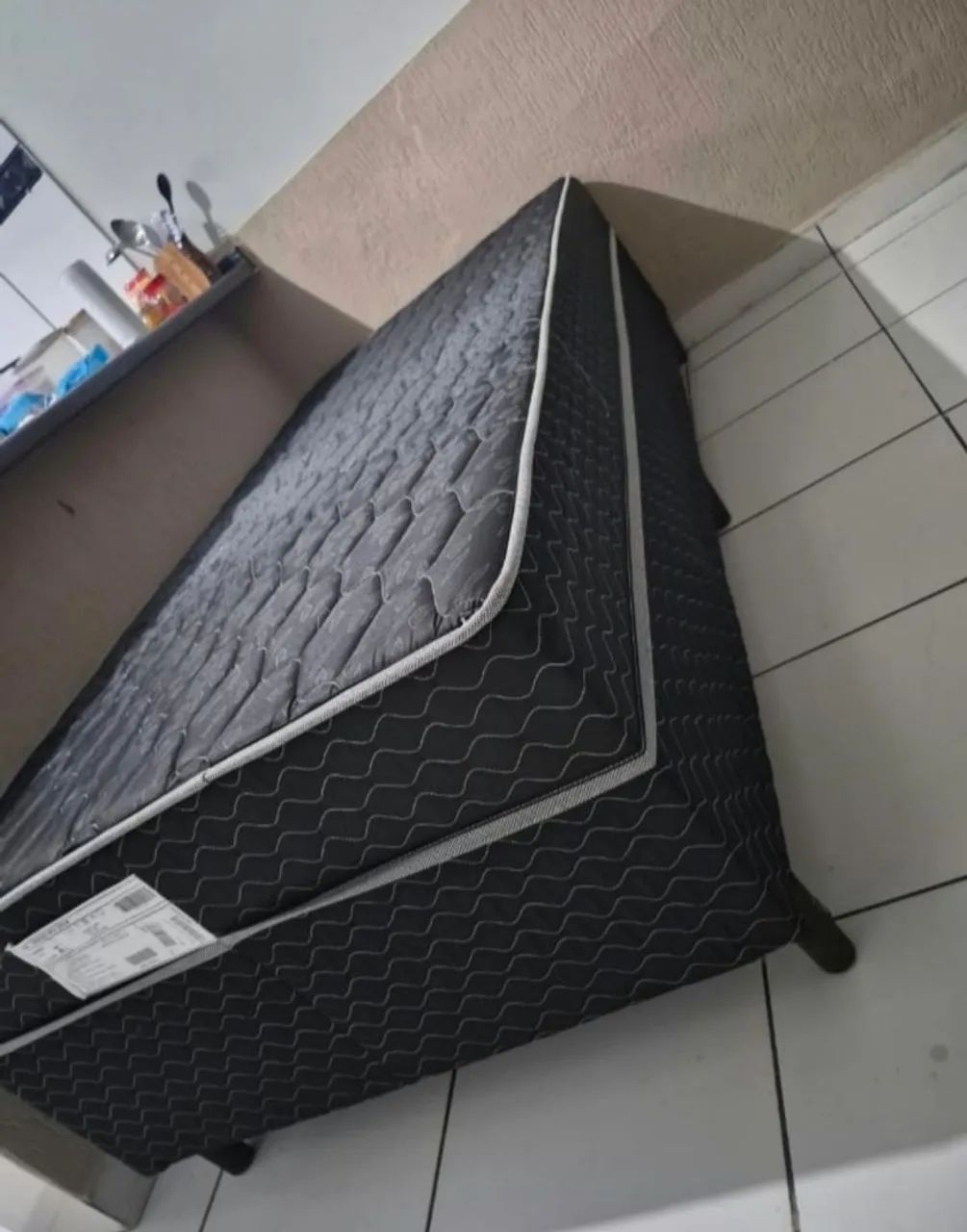 Cama de Solteiro pouco usada 