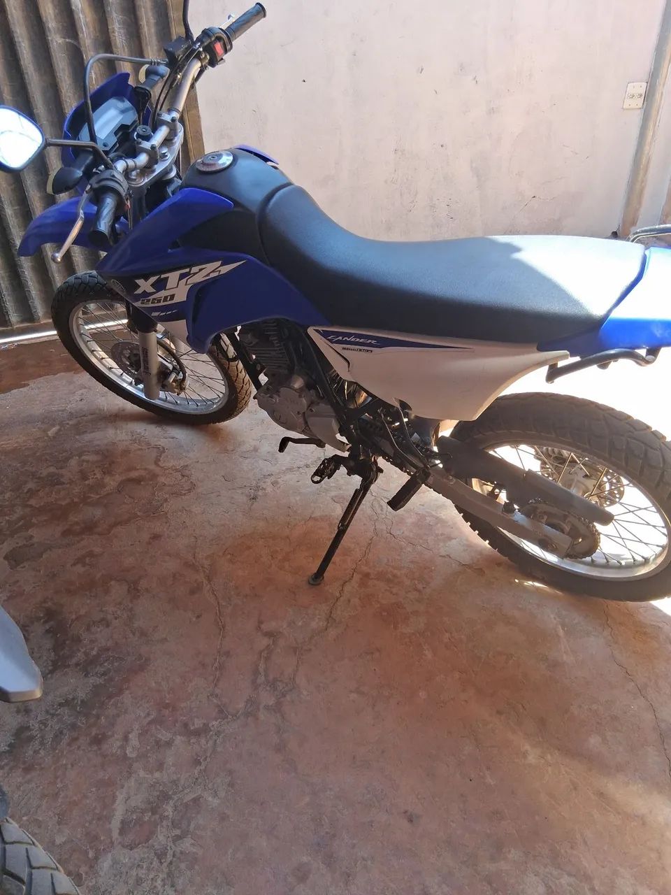 Lander 250 2016  - Foto 3