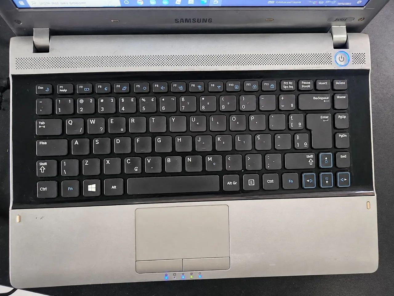 Notebook Samsung AMD E-300 - Foto 3