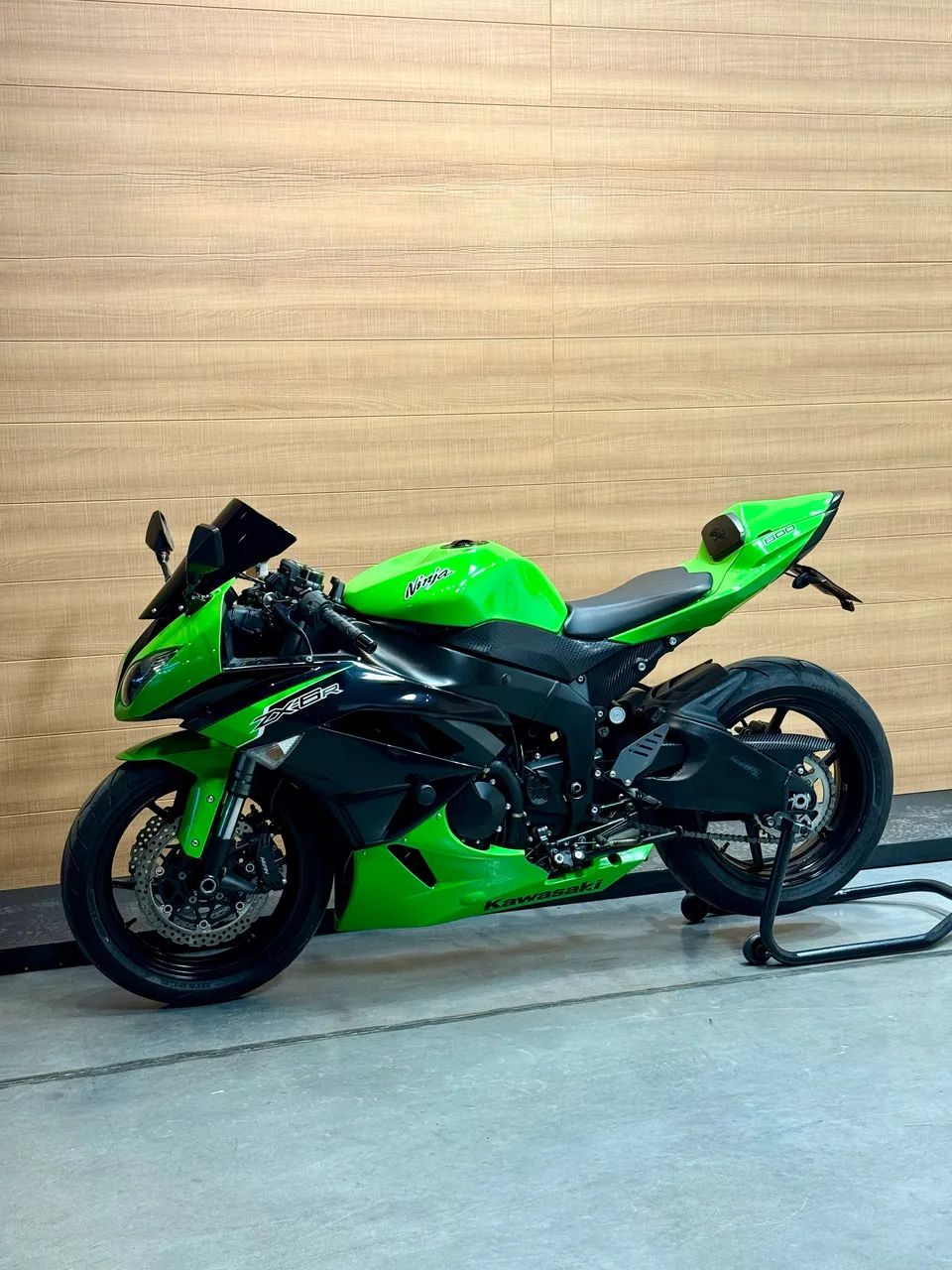 Kawasaki ZX-6r - Foto 5