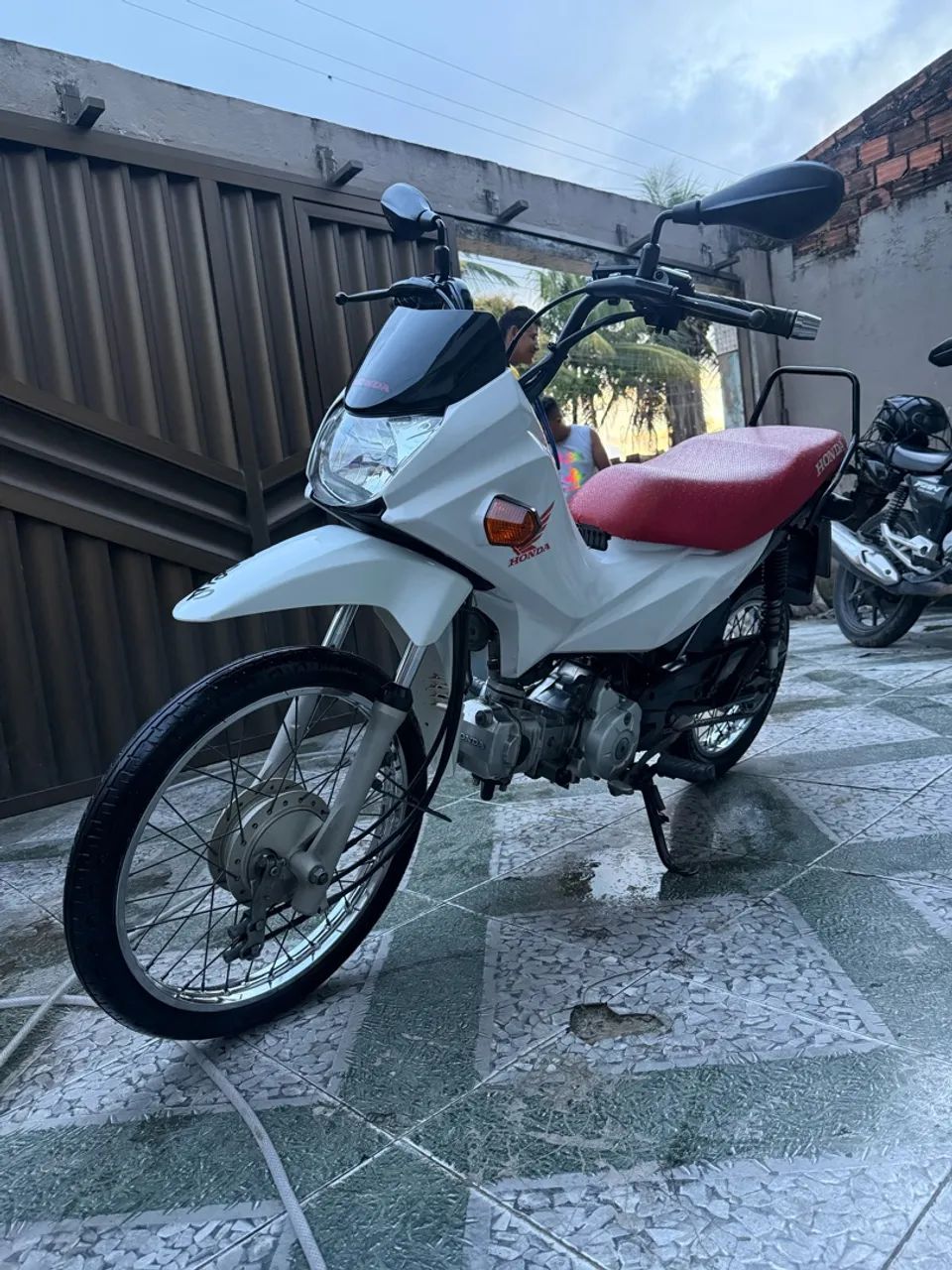 Pop 110 ano 2024 com 15.000 km  - Foto 3