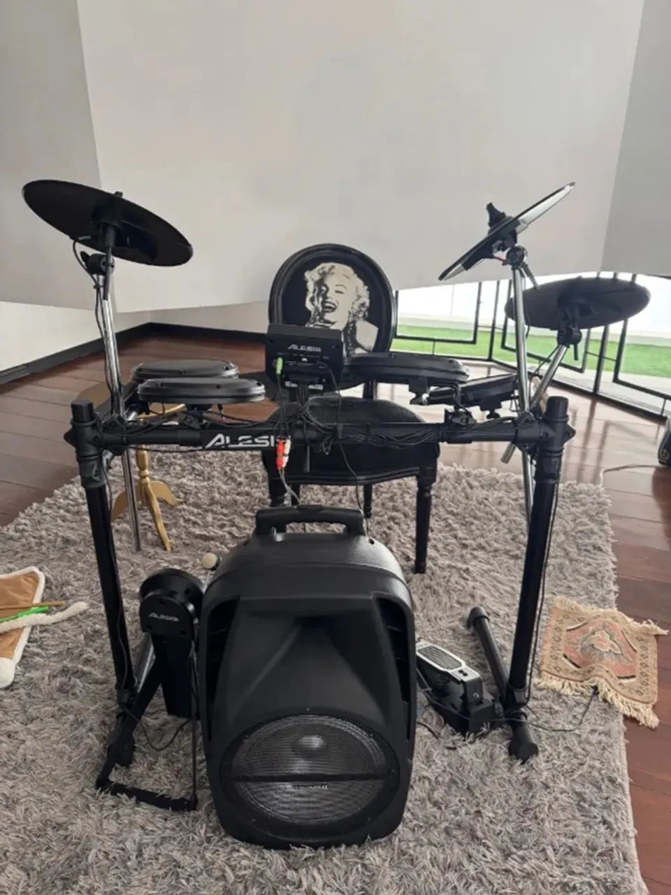 Bateria Alesis