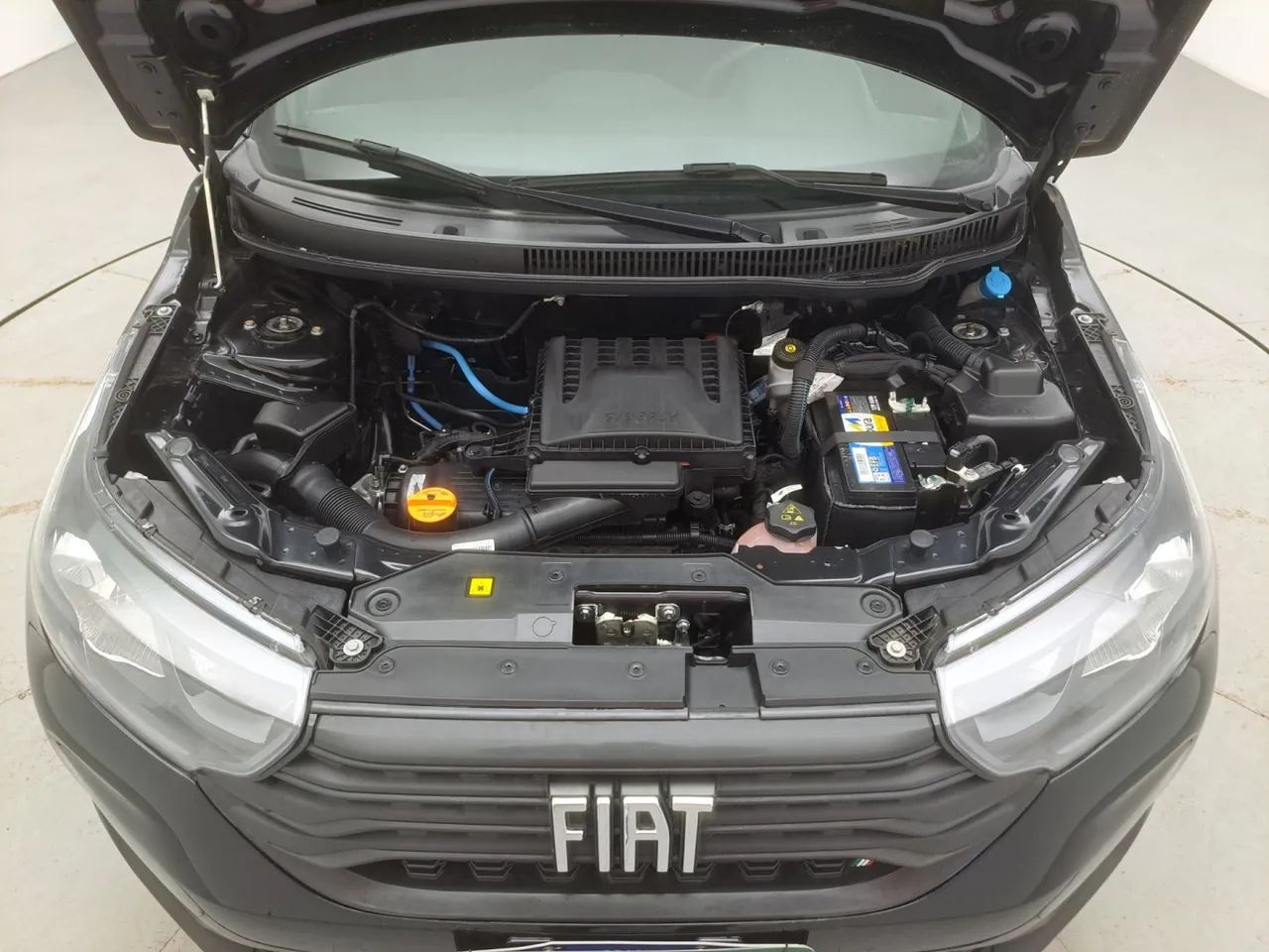 Fiat Strada Freedom 1.3 Flex 8V CD, foto 10 de 18