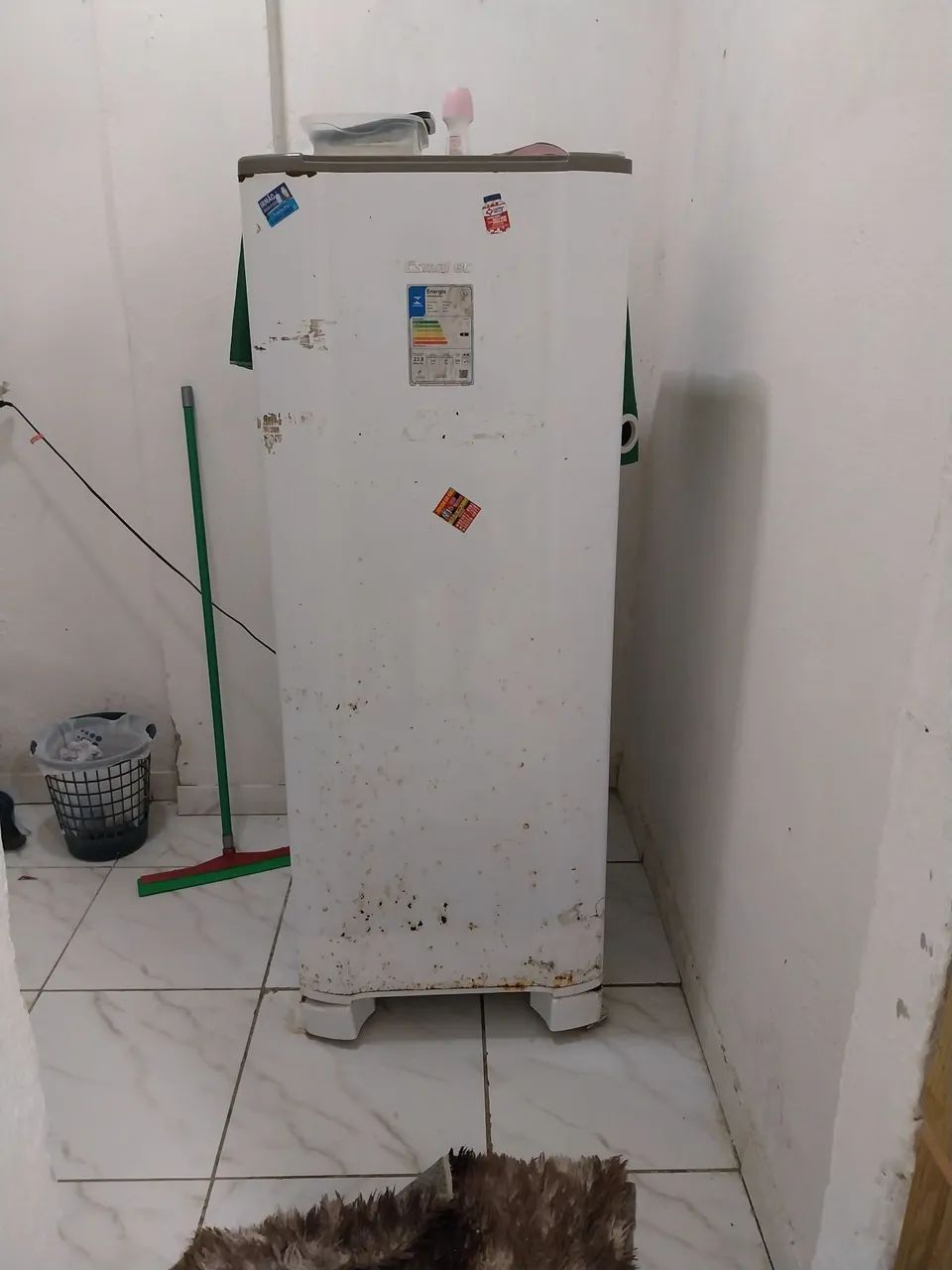 Vendo todos os móveis na foto - Foto 3