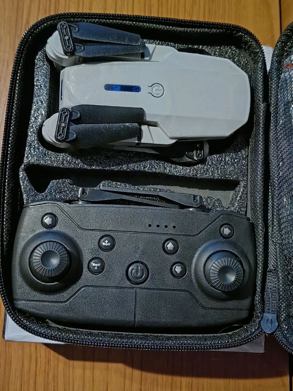Drone E88 PRO 4K - Foto 2