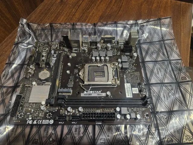Kit Intel Core i3-10100F + Biostar H410MH + cooler e espelho - Foto 3