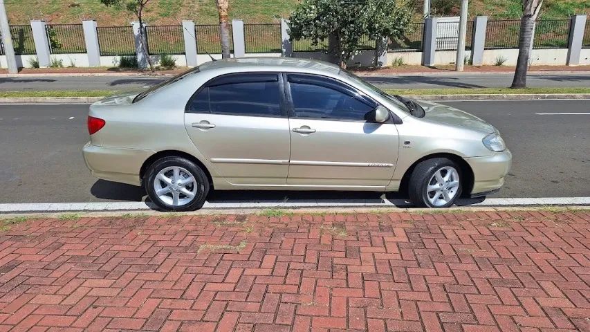 Toyota Corolla XEI 1.8/1.8 Flex 16V Aut. 2004