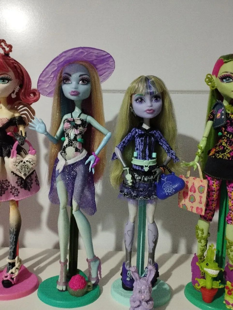Lote Monster High Abbey e Twyla