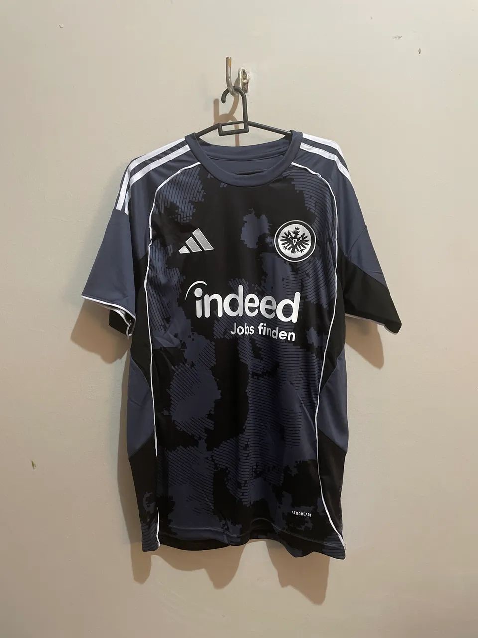 Camisa Eintracht Frankfurt 2025