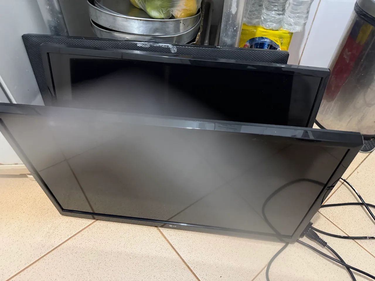 Vendo televisão 29 polegadas com conversor digital integrado 