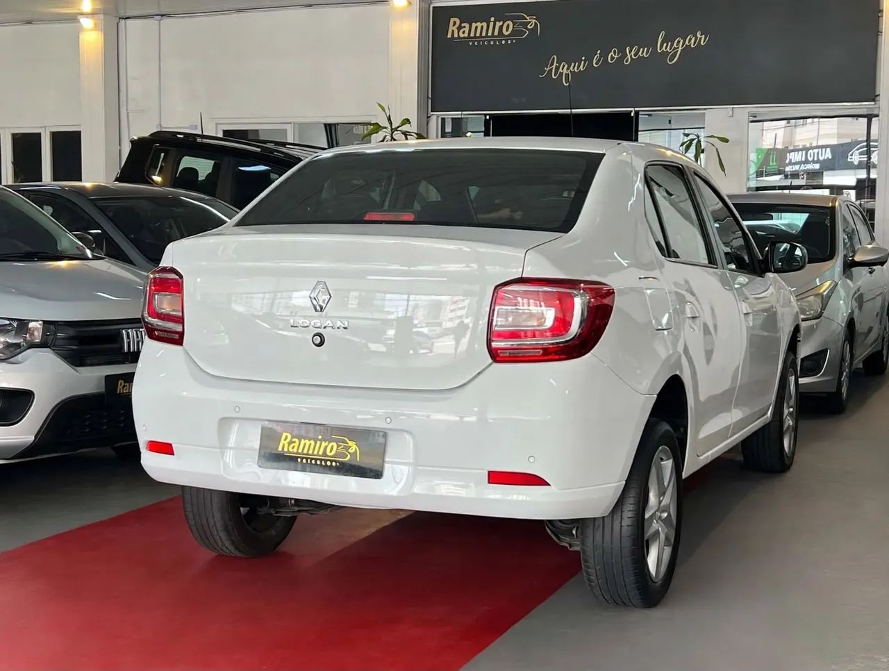 Renault Logan Zen Flex 1.6 16V 4P Mec. 2023 - Foto 5