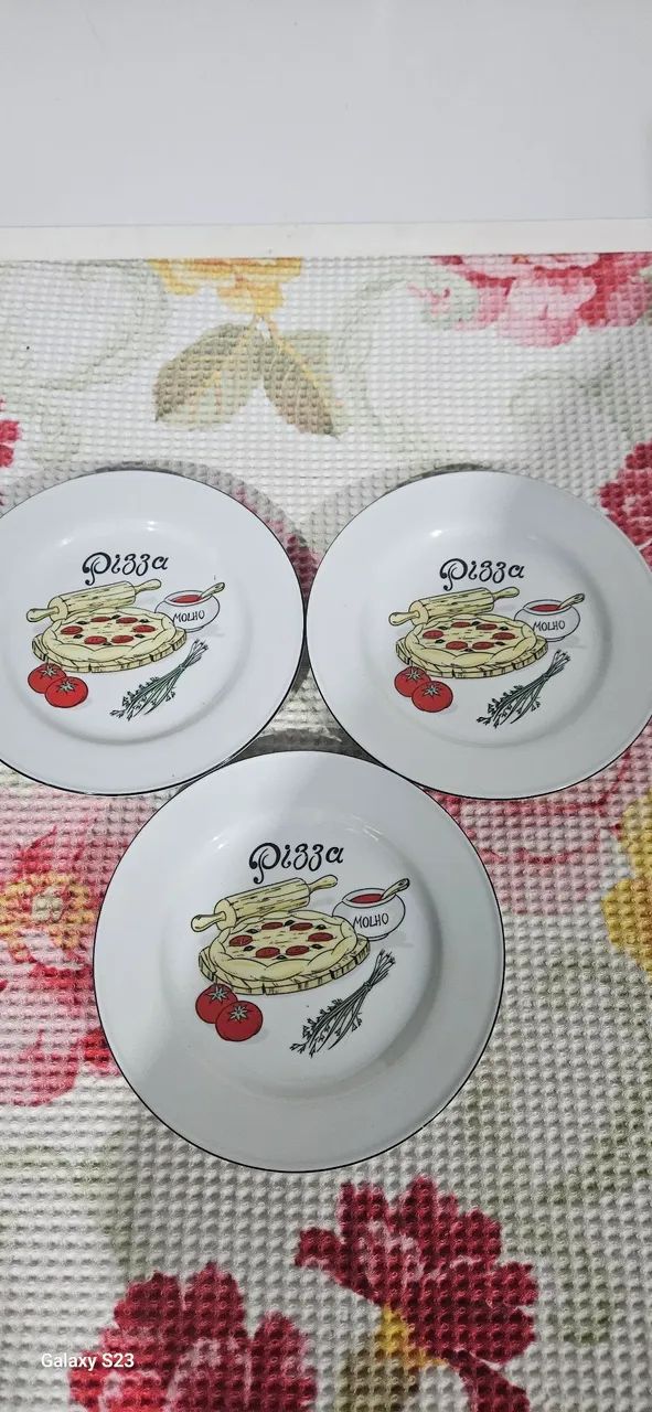 Pratos antigo. 