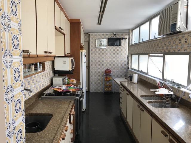 Rua Itacuruçá , 04 dormitórios , amplo (170m2) juntinho ao metô - Foto 15