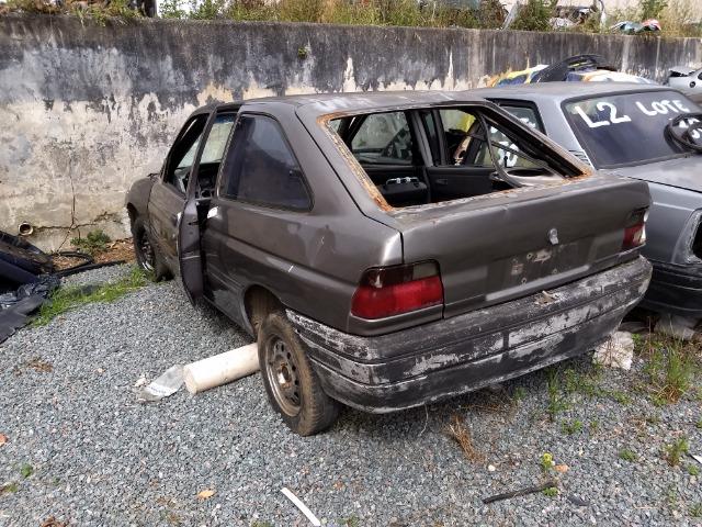 Escort europeu 1.8 ap 1993 Sucata em peças - Foto 5