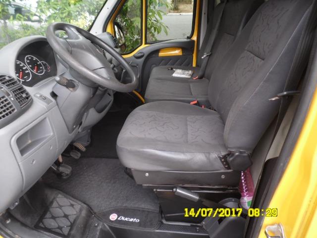 Fiat Ducato 2.3 Cargo Completa com AR - Foto 16