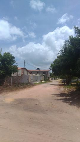 Vende-se excelente terreno em Barra de Catuama , a 200m da praia