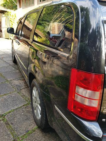 Chrysler Town & Country Chrysler town e country 2010 Blindado - Foto 4