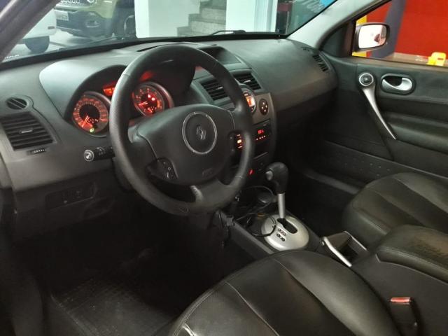 RENAULT MÉGANE 2010/2011 2.0 DYNAMIQUE GRAND TOUR 16V GASOLINA 4P AUTOMÁTICO - Foto 4