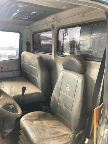 Sucata de Caminhão M. Benz 710 Plus 10/11(Somente p/ retirada de peças) - Foto 9