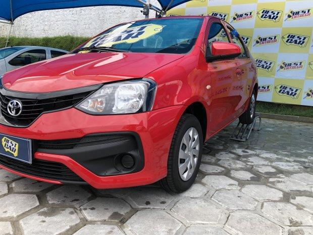 Etios Sedan 1.5x - Foto 7