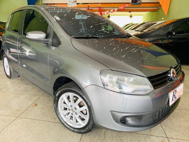 VOLKSWAGEN FOX 1.0 8V (G2) 4P - Foto 9