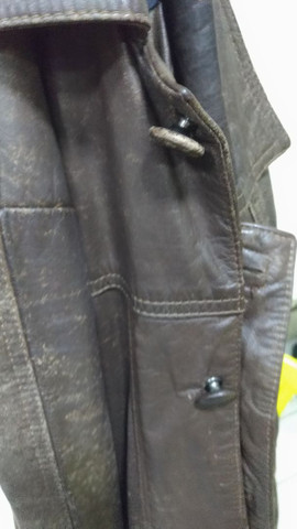 jaqueta de couro envelhecido