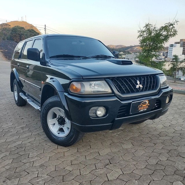PAJERO SPORT 2.8 4X4 DIESEL AUTOMÁTICA