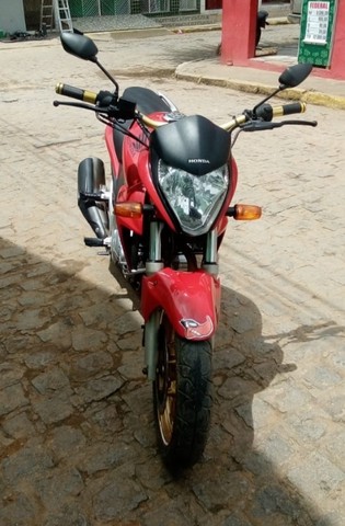 HONDA CB 300R