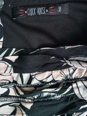 Saia curta estampada. - Foto 5
