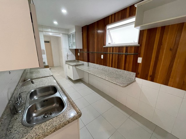 Apartamento para venda tem 117 metros quadrados com 3 quartos em Leblon - Rio de Janeiro - - Foto 8