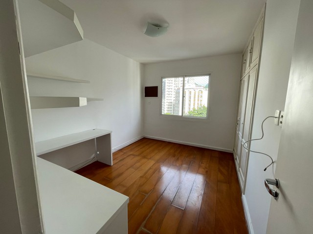 Apartamento para venda tem 117 metros quadrados com 3 quartos em Leblon - Rio de Janeiro - - Foto 3