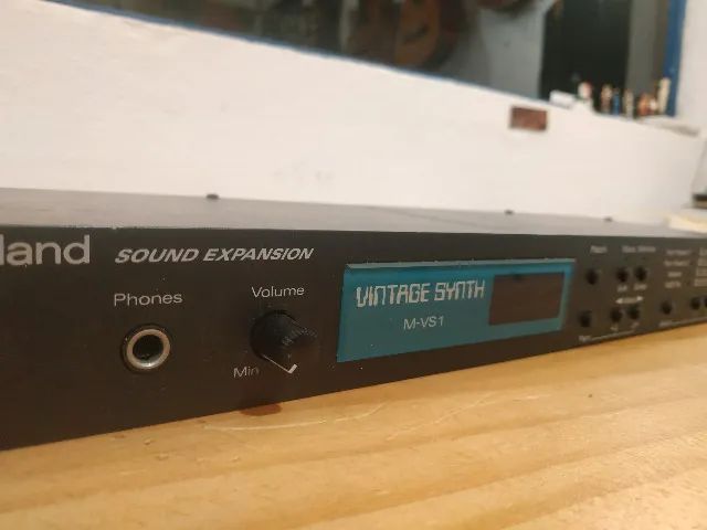 Roland JD990（希少 Roland JD-990（SUPER JD）シンセサイザー 