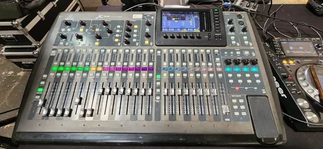 Behringer X32 full com case Gator - Foto 2