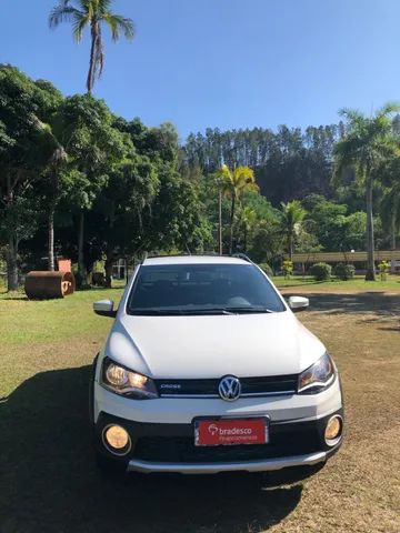 VOLKSWAGEN - SAVEIRO - 2014/2014 - Branca - R$ 61.900,00 - JK Motors