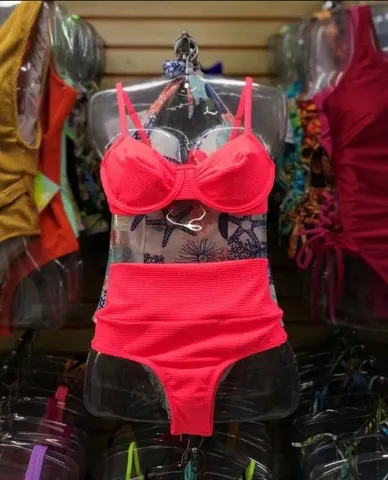 Biquíne meia taça rosa