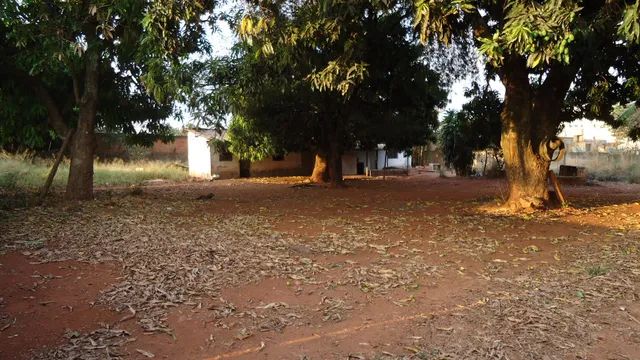 Lote Comercial - Setor Sudoeste 2.147,50m²- Iptu R$ 1.100,00 - Foto 4