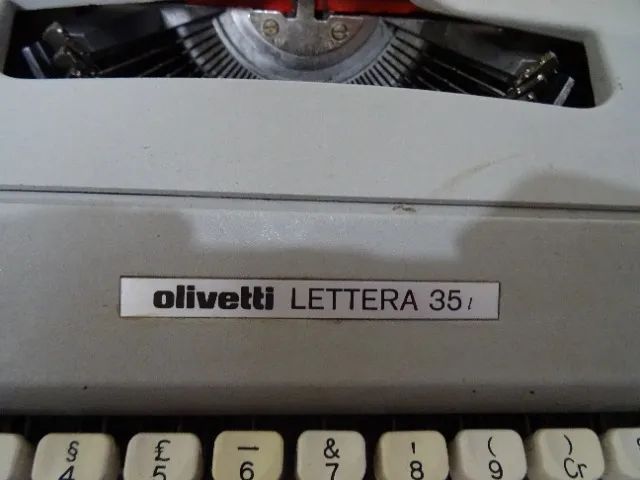Máquina datilografar Olivetti  - Foto 2