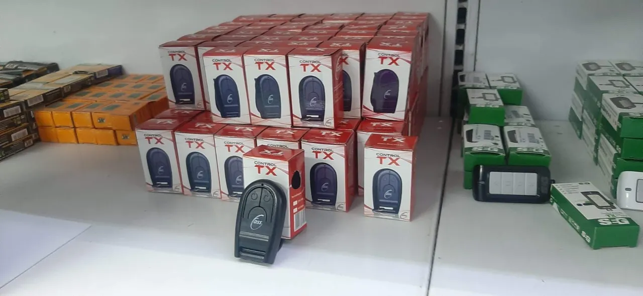 Controle portão eletrônico alarme cerca elétrica